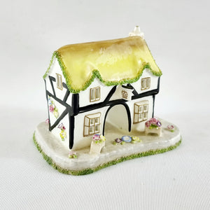 Vintage Coalport Fine Bone China House Titled The Coaching Inn.