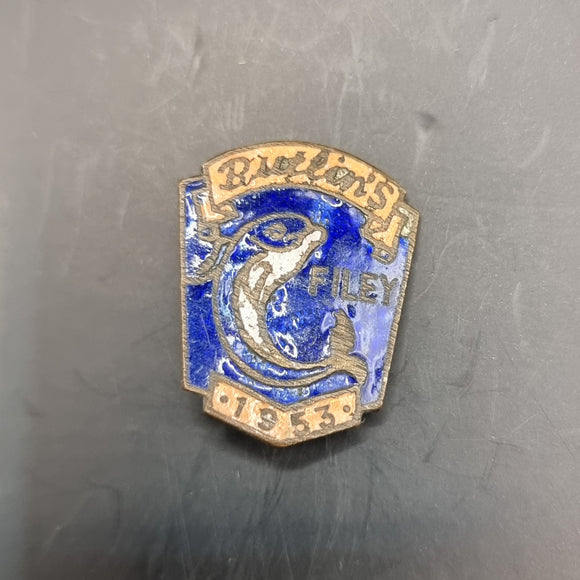 Vintage Enamel Butlins Filey Badge 1953