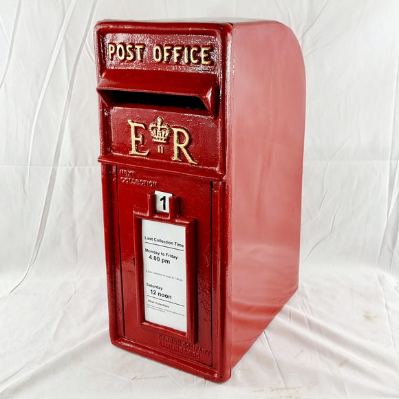 Classic Queen Elizabeth Style Red Post Box. Royal mail Red. Cast Iron.
