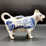 Antique Circa 1900 Staffordshire Willow Pattern Cow Creamer Blue and White