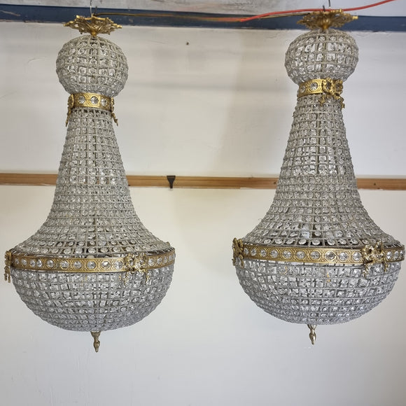 Antique Style, French Empire Style Chandelier 90cm with Ribbon Design.