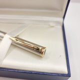 18K 750 Gold Nib Waterman Fountain Pen in Original Box.