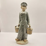 Lladro Figurine Dutch Boy with Pails 4811