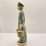 Lladro Figurine Dutch Boy with Pails 4811