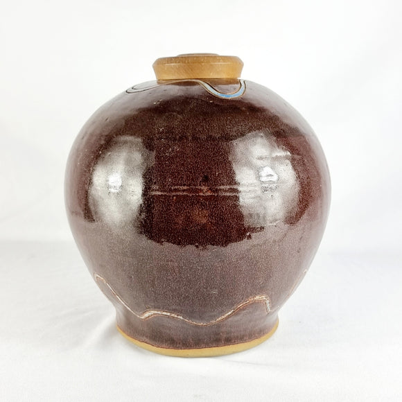 Vintage Japanese Studio Pottery Vase/ Ginger Jar.