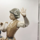 Lladro Figurine Dancing the Polka 5252