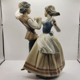 Lladro Figurine Dancing the Polka 5252