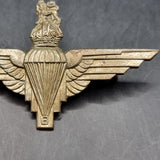 WWII Vintage Parachute Regiment or Para Wings Cap Badge.