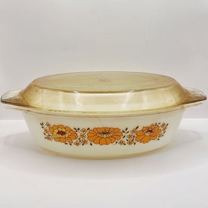 1970s Vintage Pyrex Casserole Lidded Dish