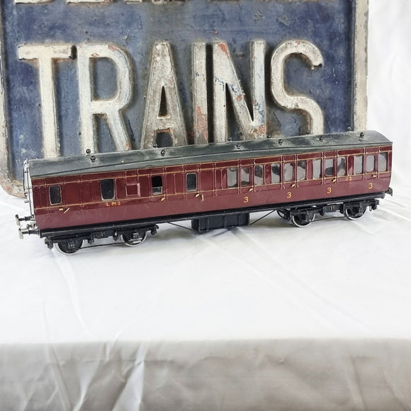 0 Gauge Course Scale Kit Built Carriage LMS 91 3rd Class