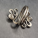Vintage Silver Wired Squiggle Designed Ring Size N.