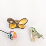 Collection of vintage brooches