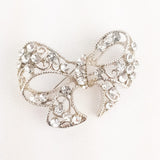 Collection of vintage brooches