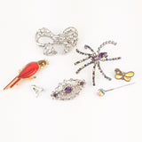 Collection of vintage brooches