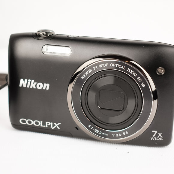 Nikon Coolpix