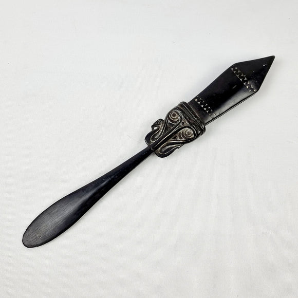 Papua New Guinea Massim Lime Clapper Spatula