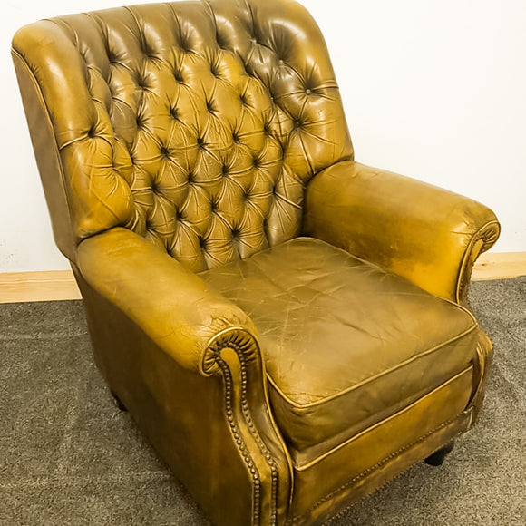 Green Leather Pegasus Chesterfield Chair