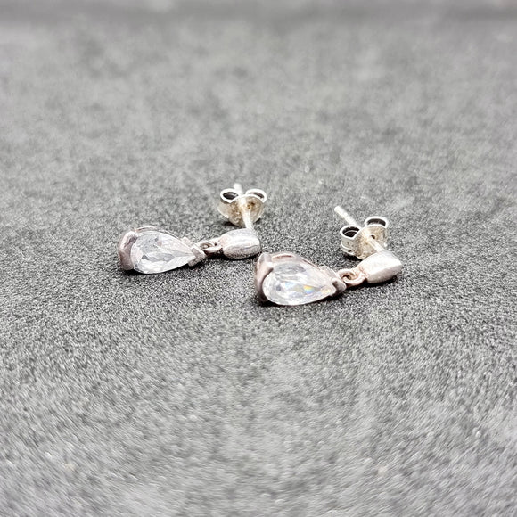 Tear drop Silver Earrings