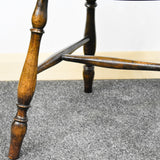 Vintage Colonial Windsor Chair