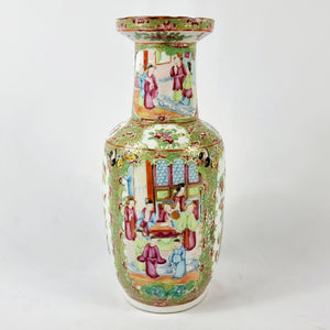 19th Century Chinese Cantonese Famille Rose Vase