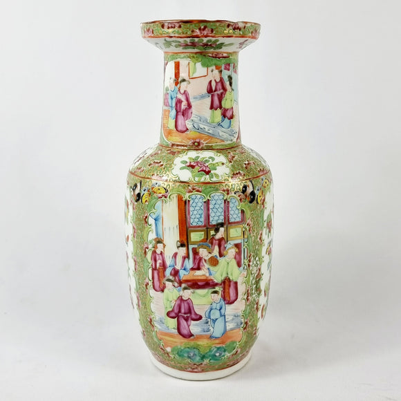 19th Century Chinese Cantonese Famille Rose Vase