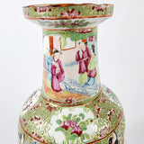 19th Century Chinese Cantonese Famille Rose Vase