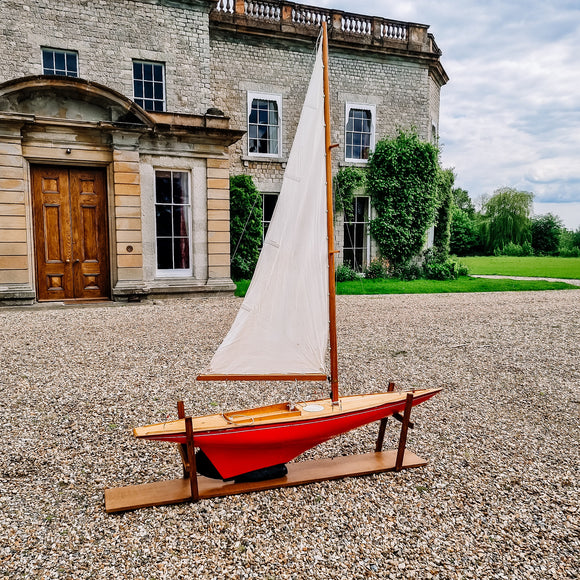 Pond Yacht